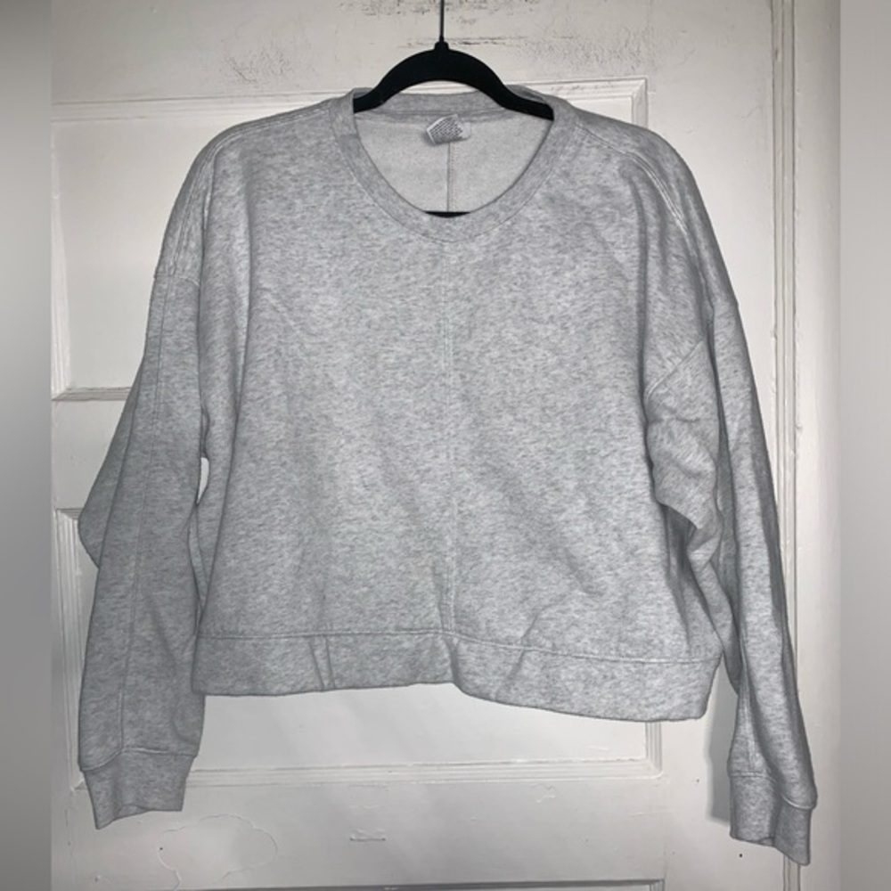 All in motion‎ gray oversized cropped crew neck sweatshirt size small